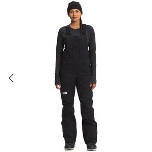 Woman’s North face bib pant